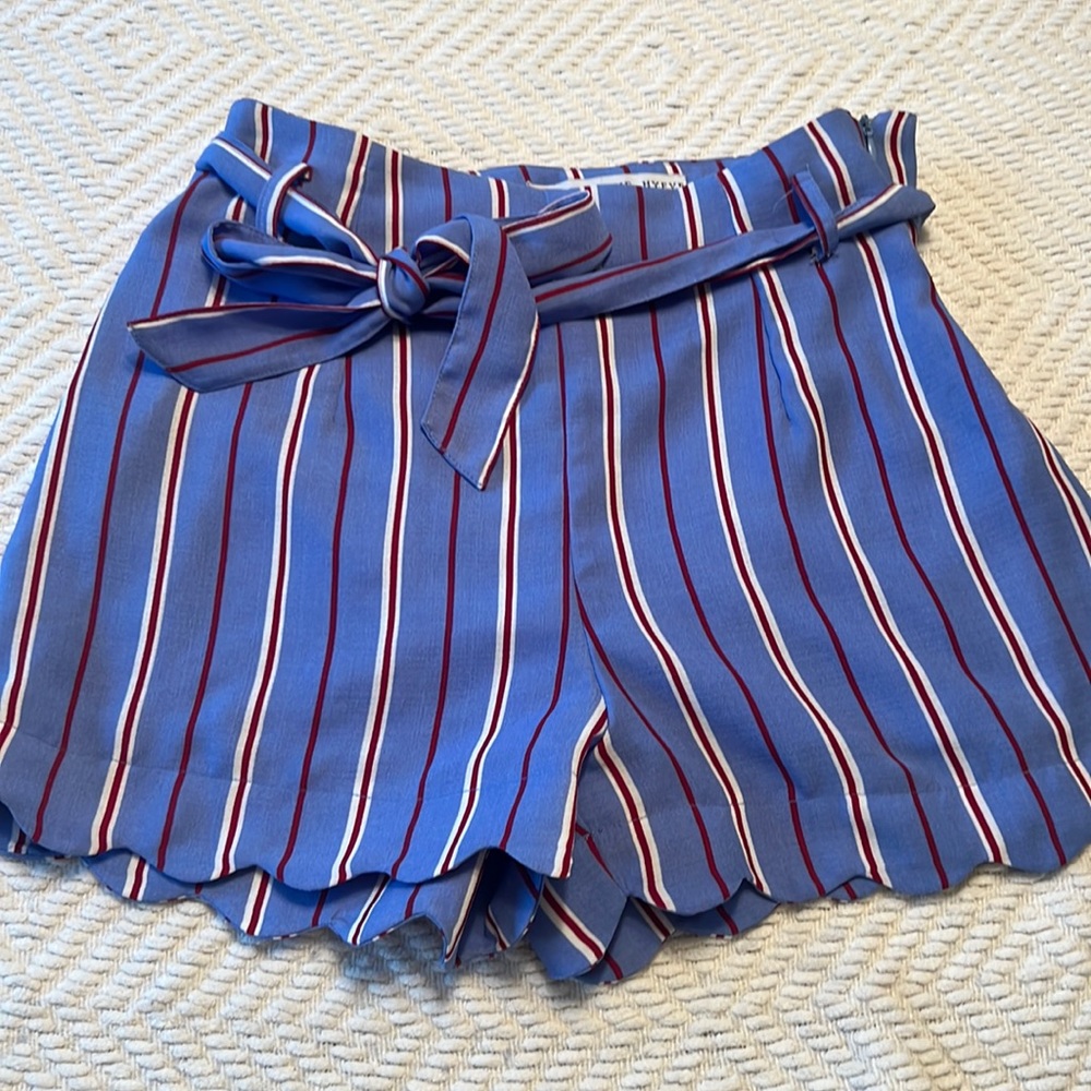 Tie dress shorts